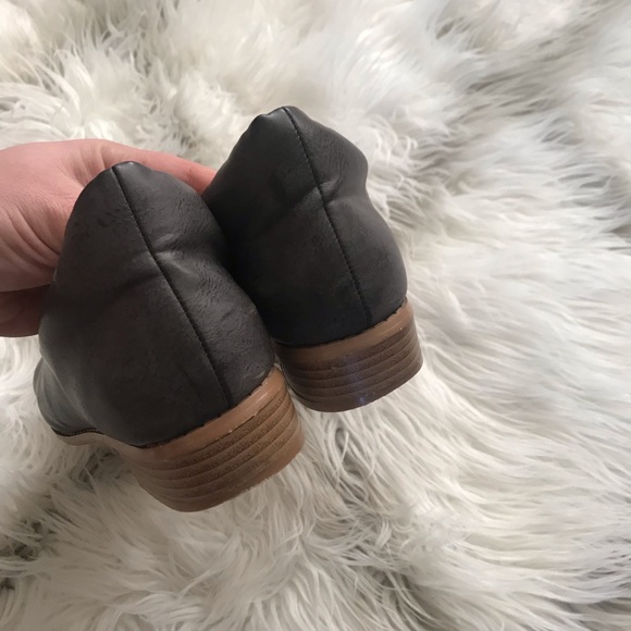 Side Cut Out Flats Size 8.5 - Picture 6 of 8